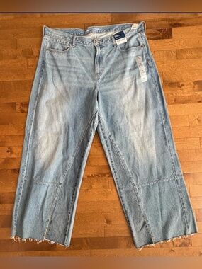 Old Navy High-Rise Baggy Wide Leg Jeans - Drapey Denim - Size 18 NWT